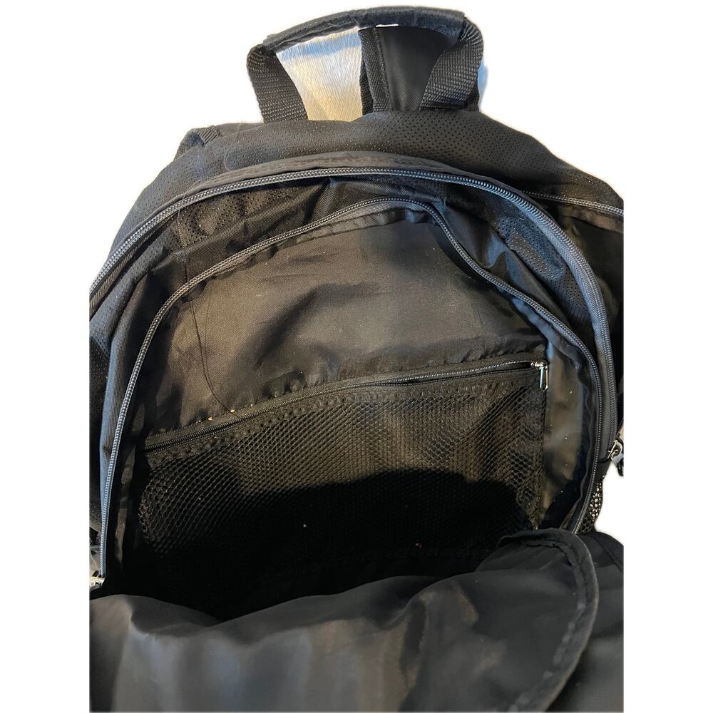EastSport Backpack with Padded Computer Sleeve - Picture 3 of 4